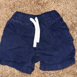 The children’s place 12-18m boy short